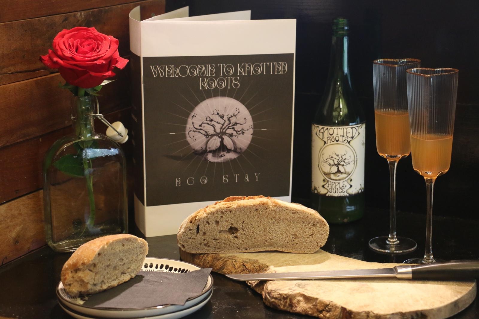 Knotted Roots welcome card and arrival gifts